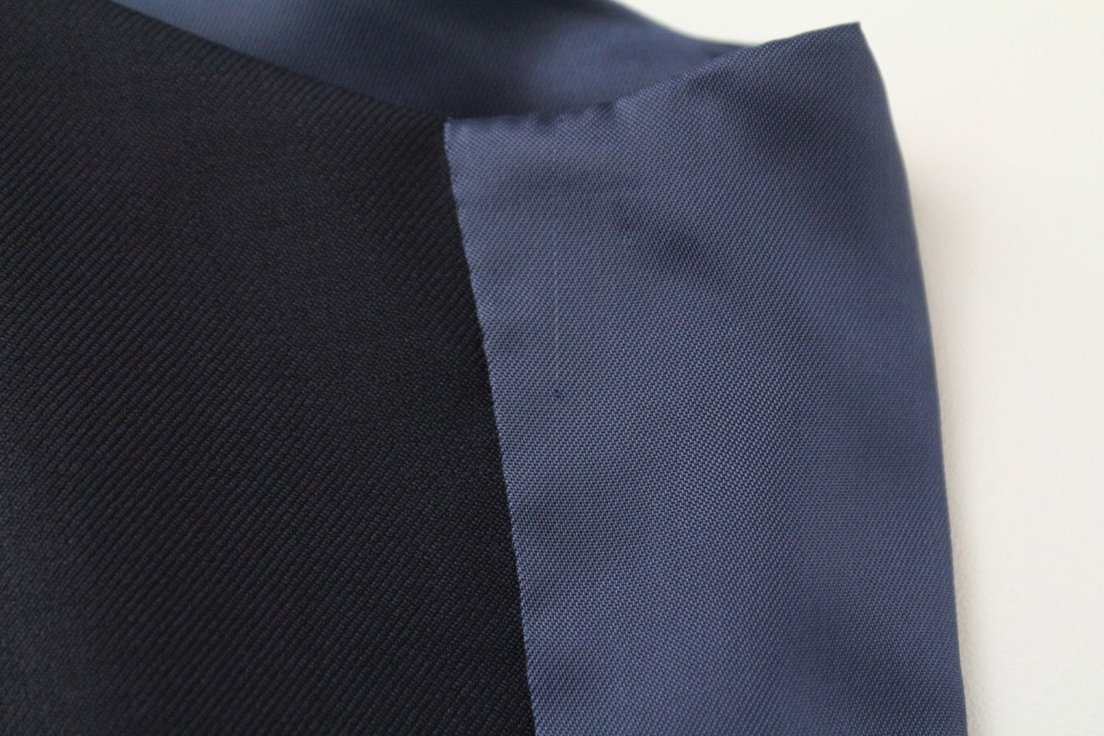 SUITSUPPLY Ferrara Men's Waistcoat UK38L Blue Wool Slim V-Neck Classic Fit