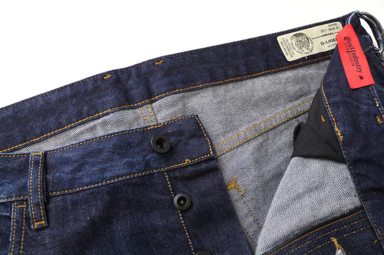 DIESEL D-Ligenz 088AN vyriški džinsai W38/L32 tamsiai mėlyni, skalbti, laisvo kirpimo, grynos medvilnės 