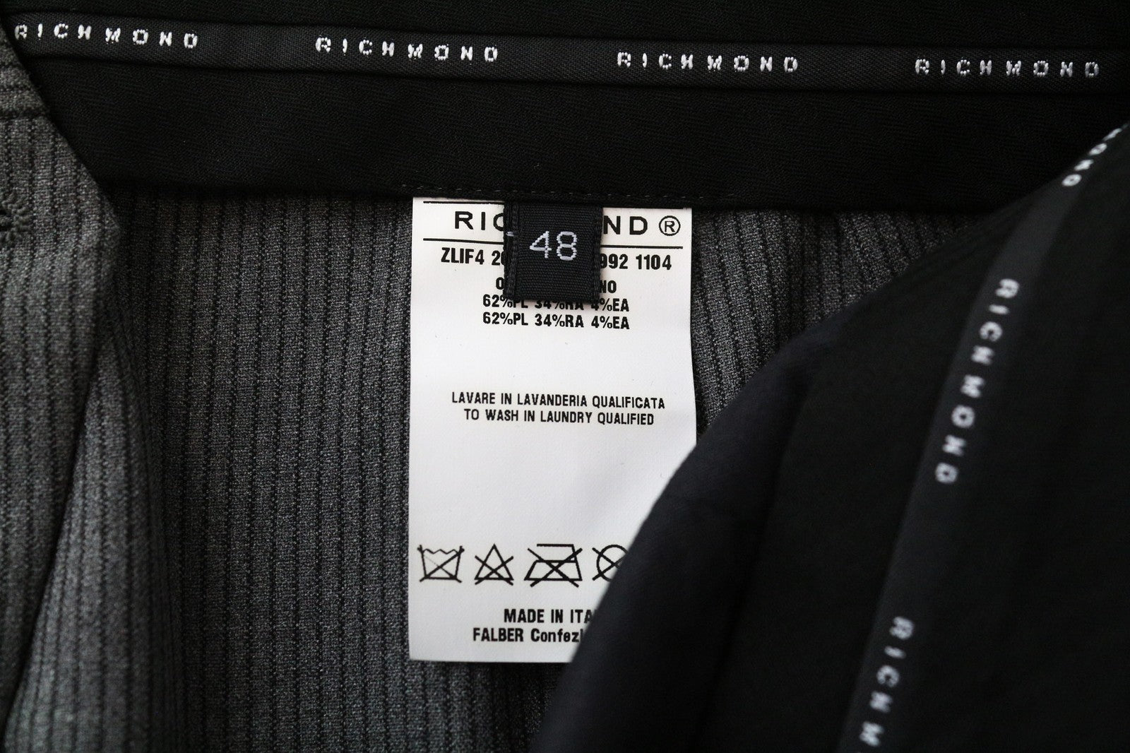 RICHMOND vyriškos kelnės 48 pilkos dryžuotas raštas tamprus klostuotas klasikinis dizainas 