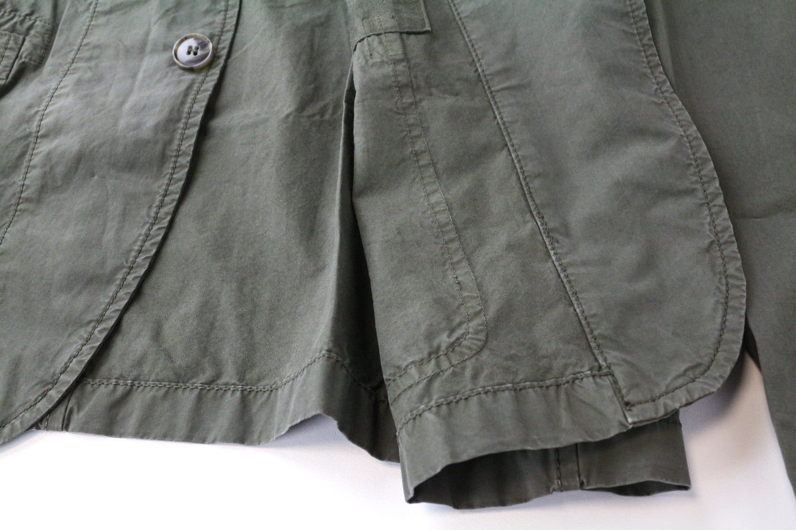 RICHMOND vyriškas IT48 žalias medvilninis dizainerio švarkas be pamušalo, klasikinis, su dviem sagomis 