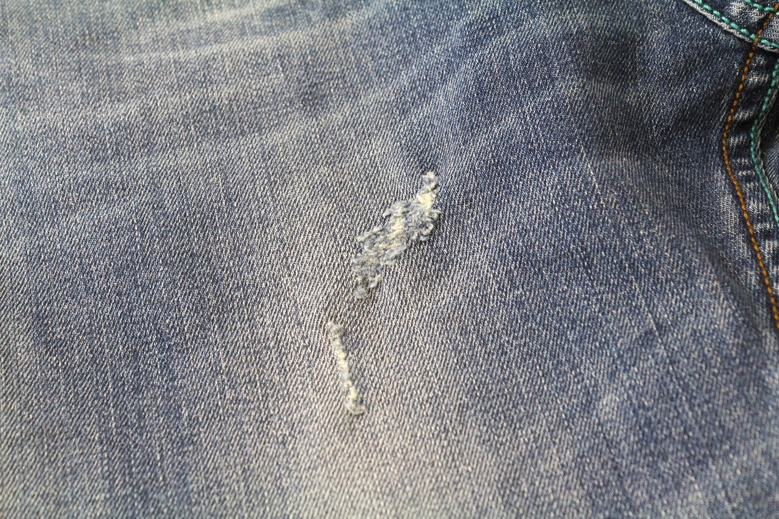 TAKESHY KUROSAWA TK 75 vyriški džinsai W34 mėlyni, apdriskę, ploni, tamprūs, su sagomis 