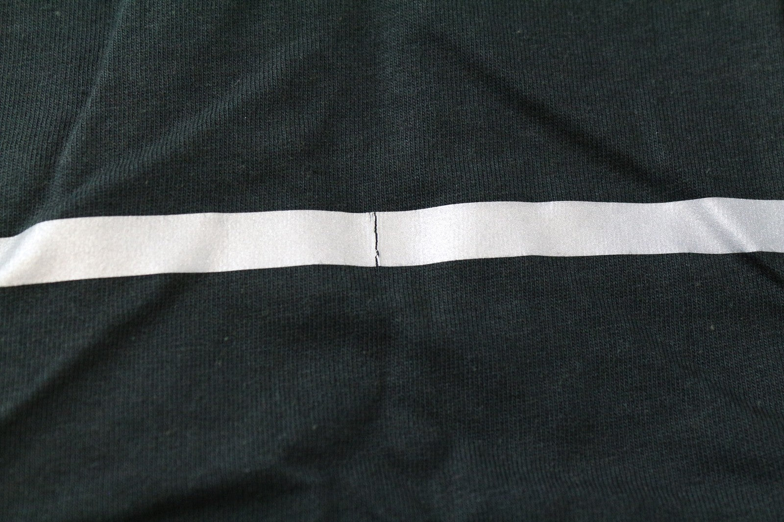 TUCANO URBANO T-TU moteriškas S dydžio juodas medvilninis megztinis su V formos iškirpte ilgomis rankovėmis 