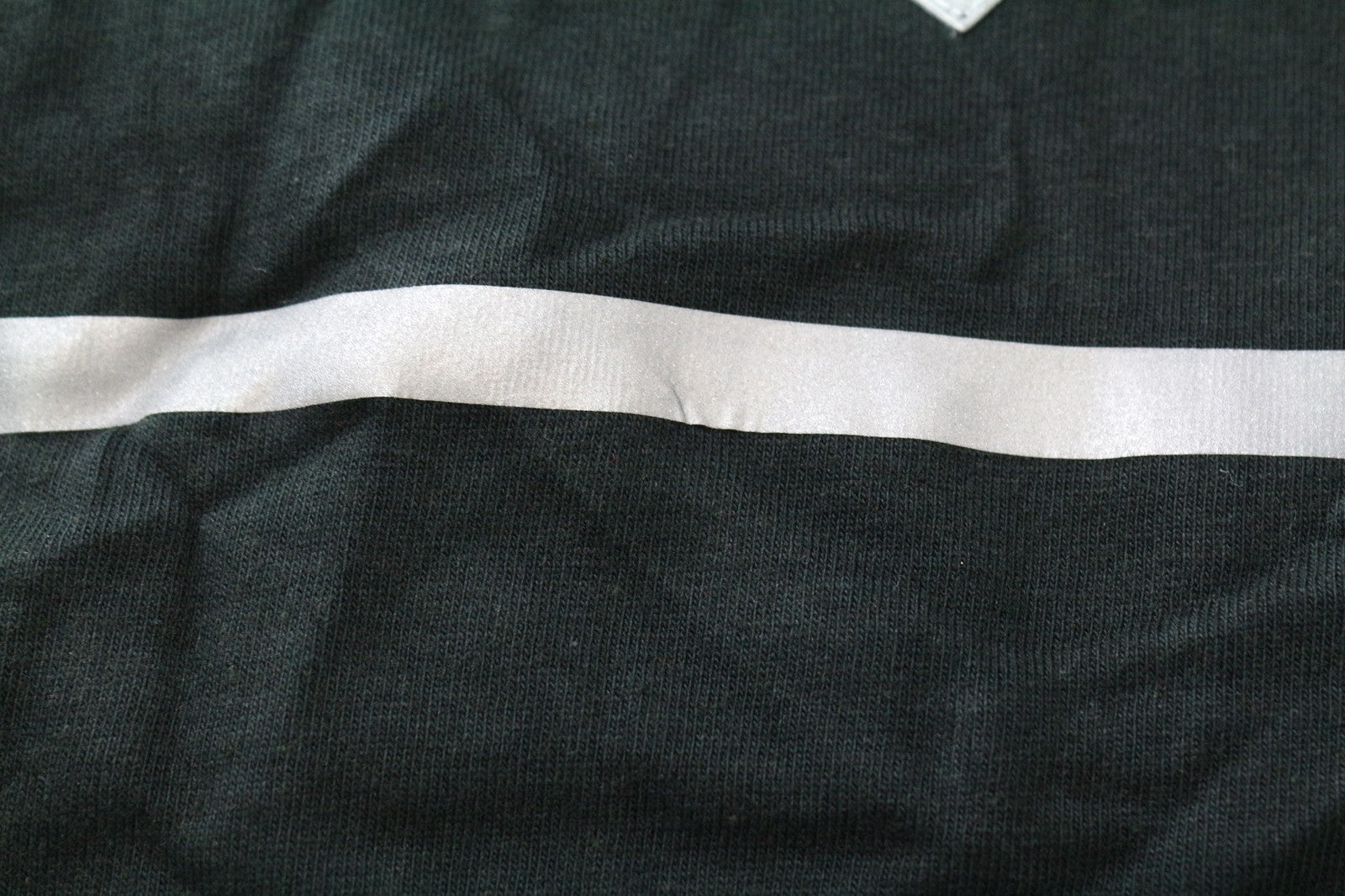 TUCANO URBANO T-TU moteriškas S dydžio juodas medvilninis megztinis su V formos iškirpte ilgomis rankovėmis 