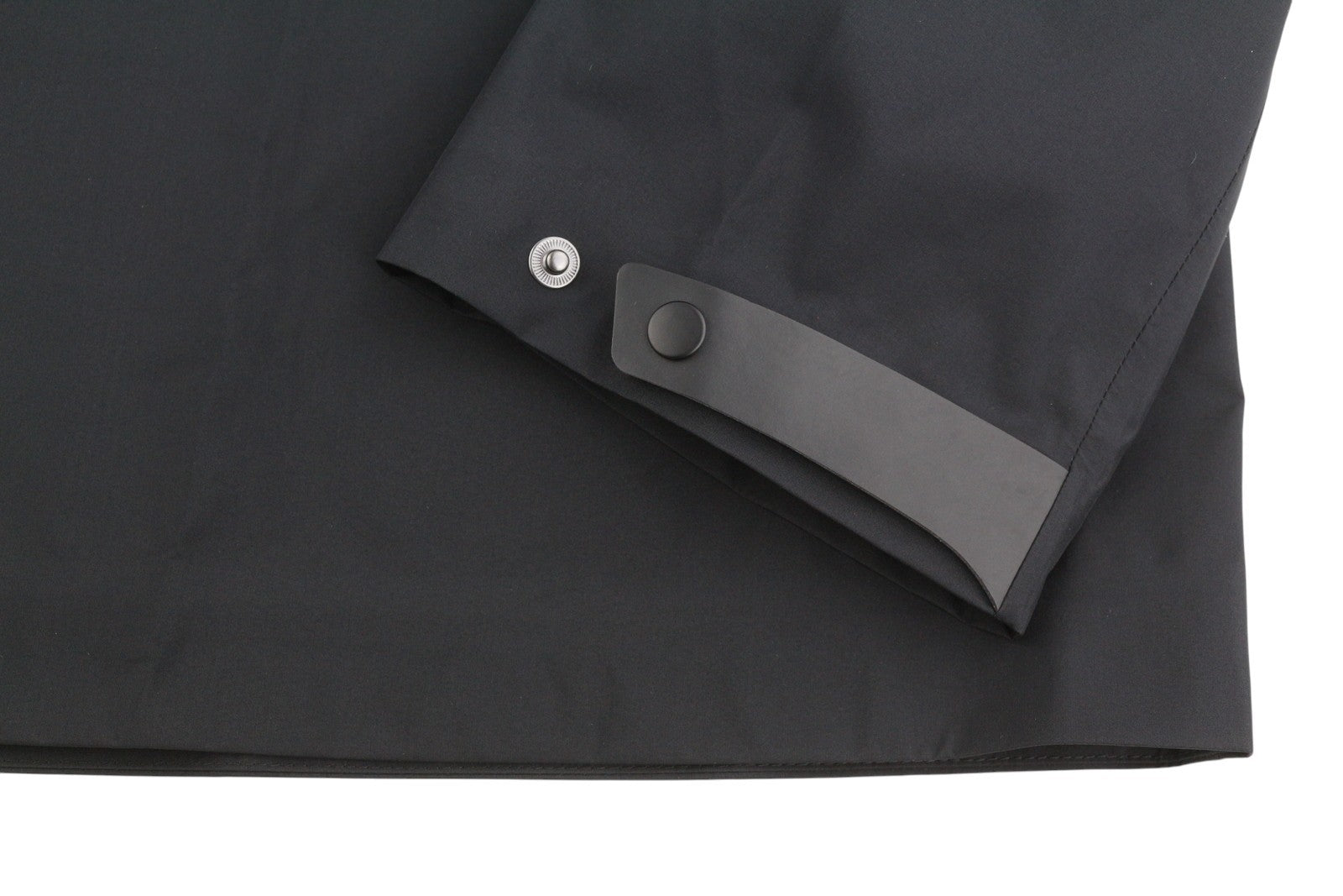 EMPORIO ARMANI vyriška striukė ~3XL juoda, trečinė, vandeniui atspari, plona RRP609 