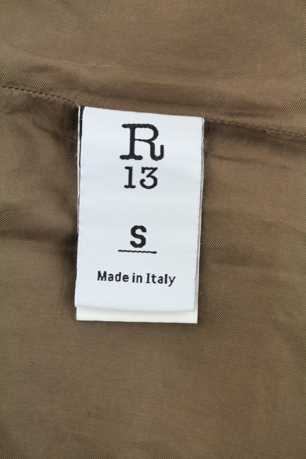 R13 Aptempta moteriška sunkvežimio striukė S su aukso rudos spalvos tampria virvele su sagomis FW25 RRP1199