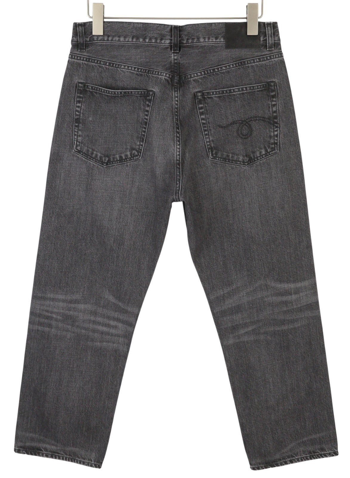 R13 Boyfriend moteriški džinsai 28 Wilson juodi ūsai su išblukusiu džinsu, trumpinti užtrauktuku PS25 