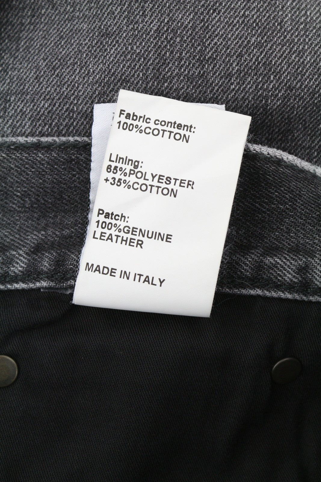 R13 Boyfriend moteriški džinsai 29 Wilson juodi ūsai su išblukusiais trumpais tiesiais PS25