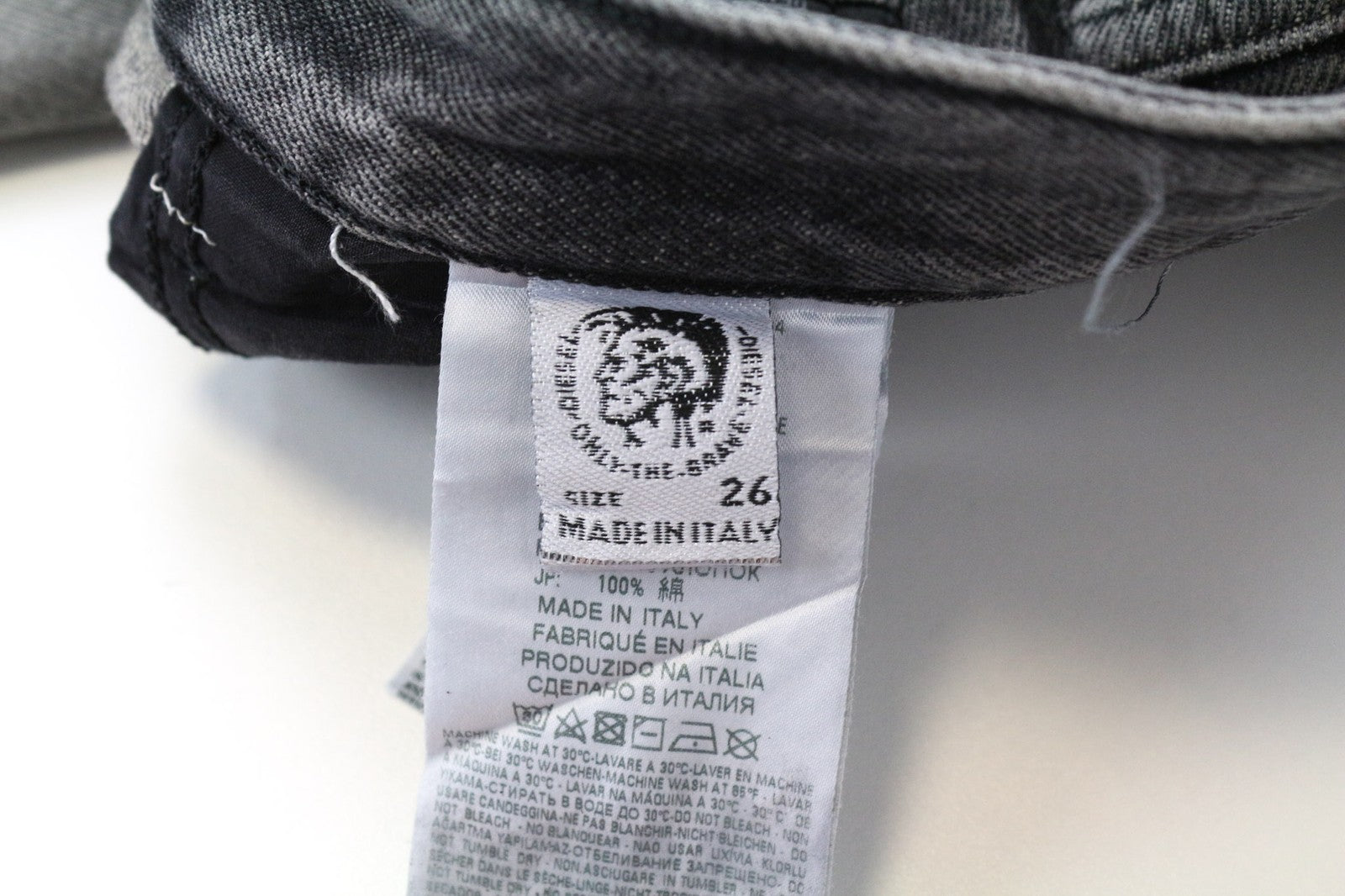 DIESEL D-5W002 089AU Women's W26/L32 Grey Pure Cotton Washed Straight Jeans