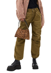 R13 kulkšnies karinės moteriškos kelnės 27 alyvuogių spalvos dažyta moleskine FW25 RRP1199 