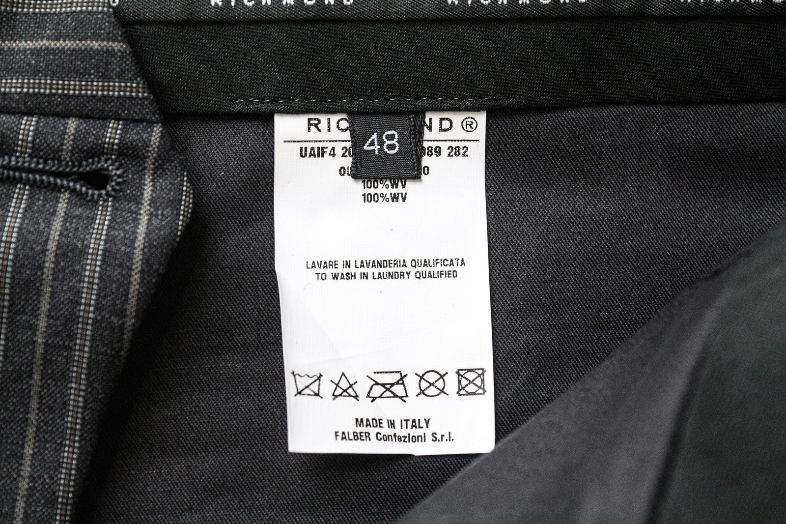 RICHMOND vyriškos kelnės 48 Tamsiai pilkos grynos vilnos dryžuotas raštas pasiūtos kelnės 