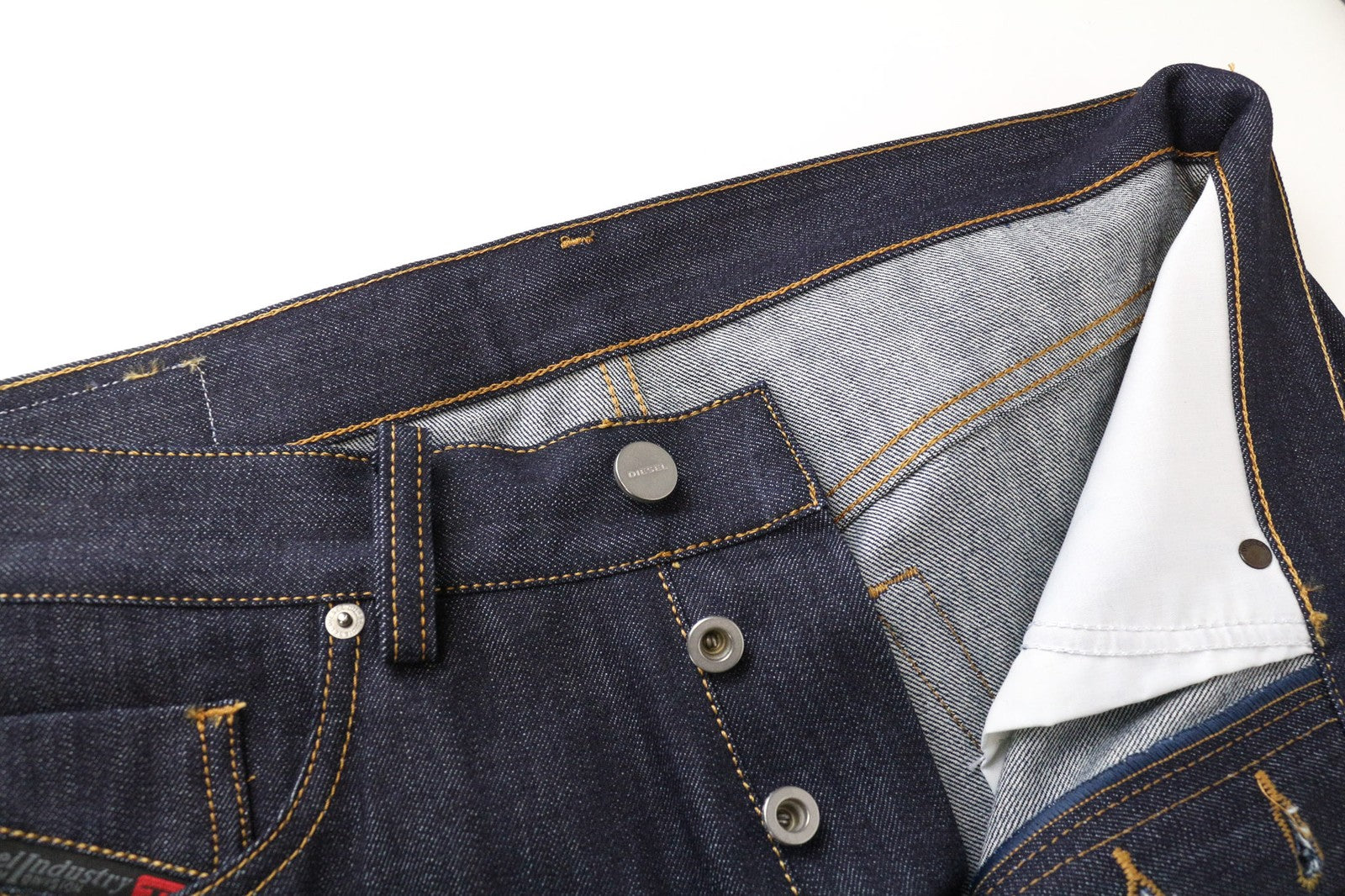 DIESEL Mharky 088AH Men's W32/L32 Dark Blue Pure Cotton Slim Jeans Everyday