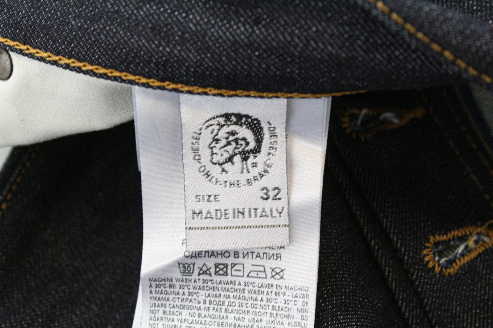 DIESEL Mharky 088AH Men's W32/L32 Dark Blue Pure Cotton Slim Jeans Everyday