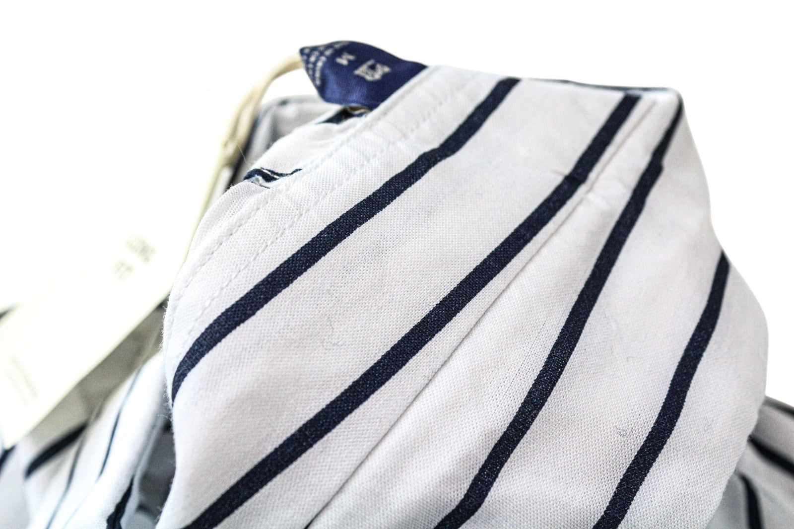 SCOTCH &amp; SODA vyriški marškinėliai M, balti dryžuoti, ploni, asimetriški medvilniniai marškinėliai ilgomis rankovėmis 