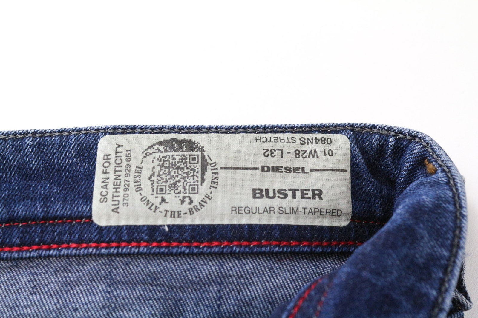 DIESEL Buster 084NS vyriški džinsai W28/L32 Slim Tapered mėlyni, tamprūs, įprasto kirpimo 