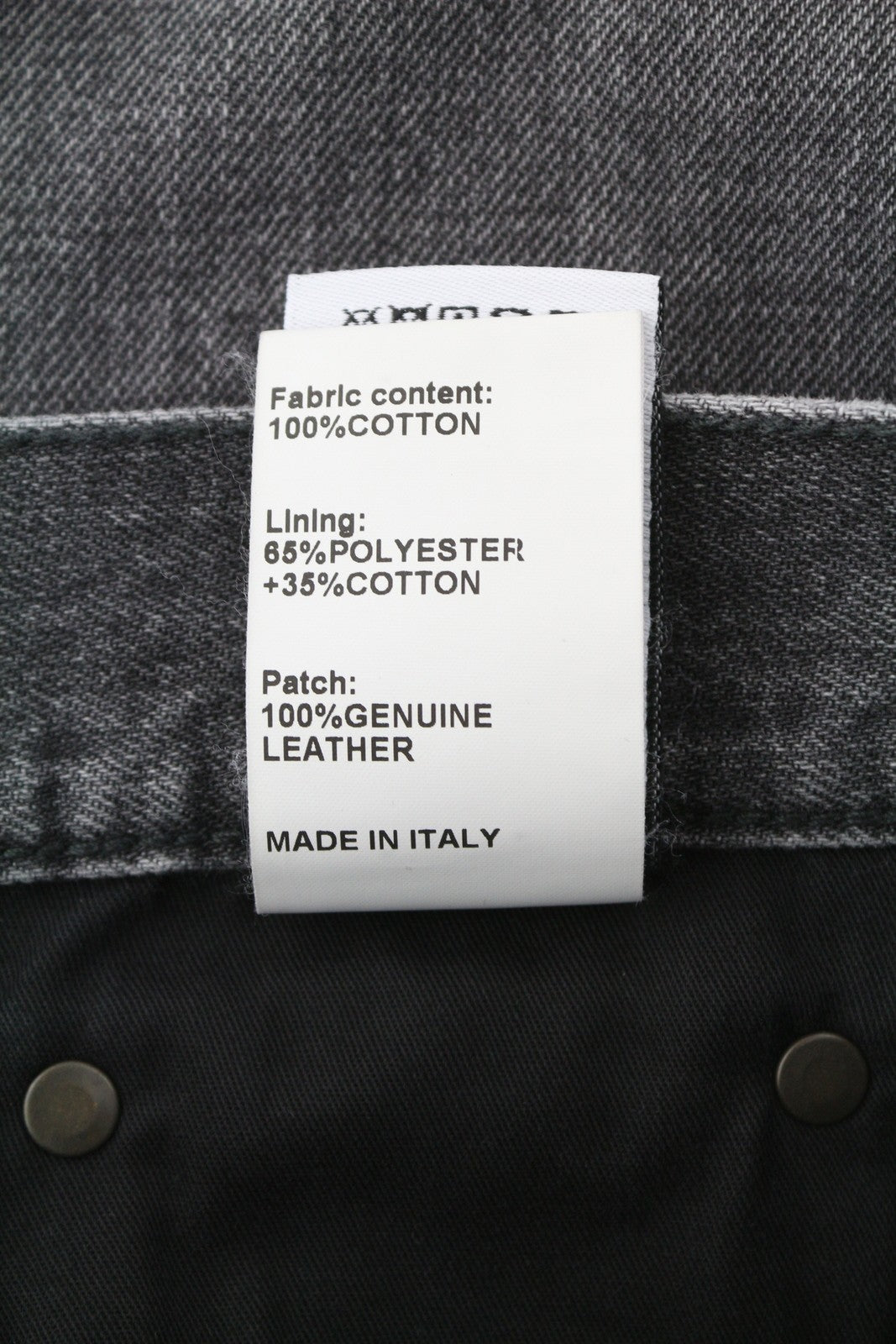 R13 Boyfriend moteriški džinsai 27 Wilson juodi ūsai su išblukusiais trumpais smailiais kraštais PS25 