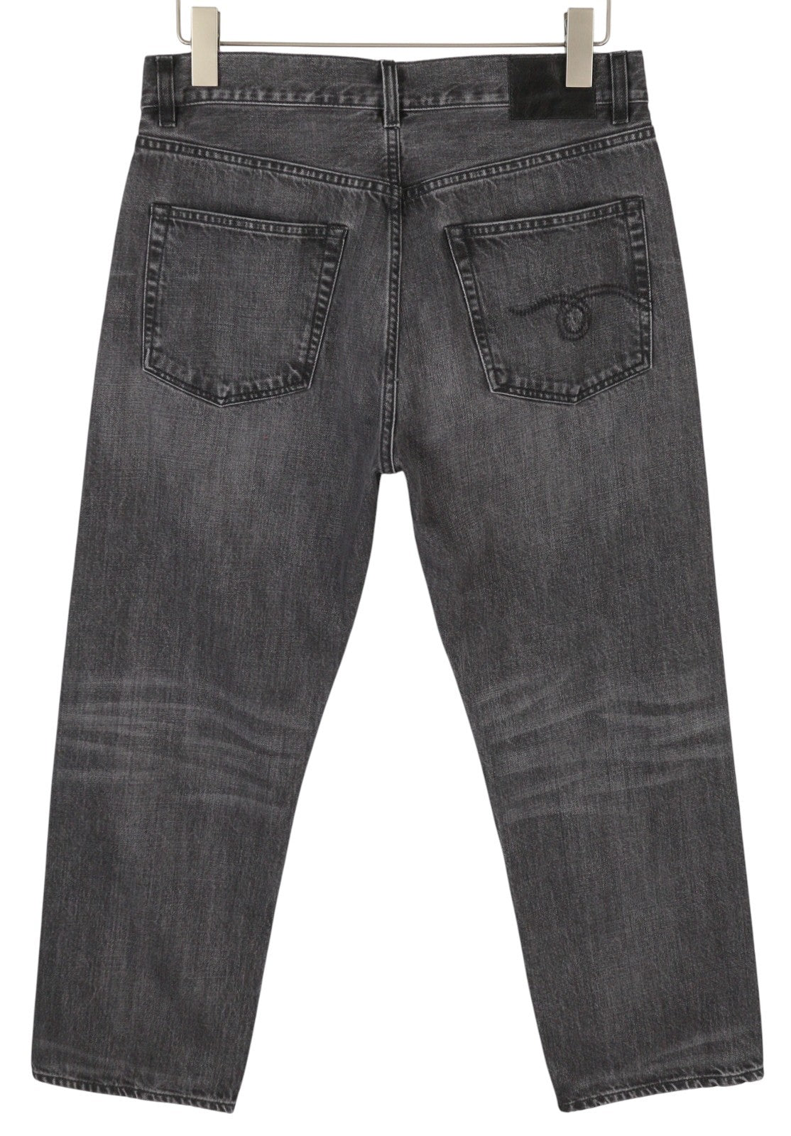 R13 Boyfriend moteriški džinsai 27 Wilson juodi ūsai su išblukusiais trumpais smailiais kraštais PS25 