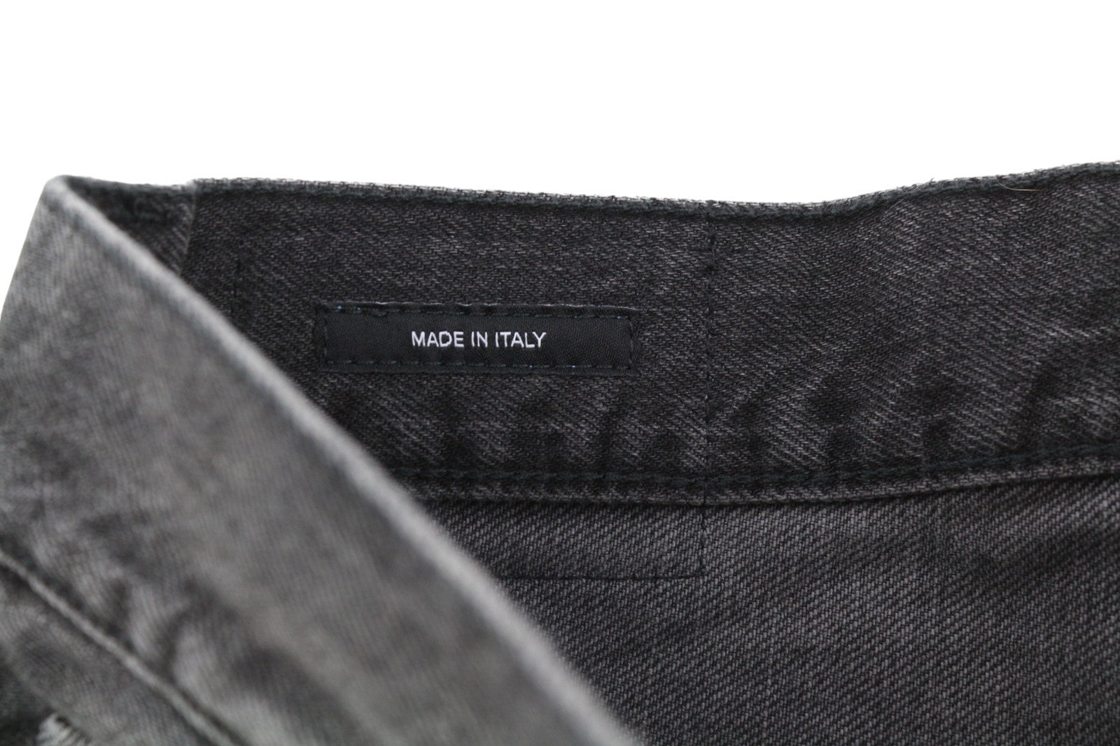 R13 trumpi plačių klešnių moteriški džinsai 24 Wilson juodi su trumpais užtrauktukais PS25 RRP699 