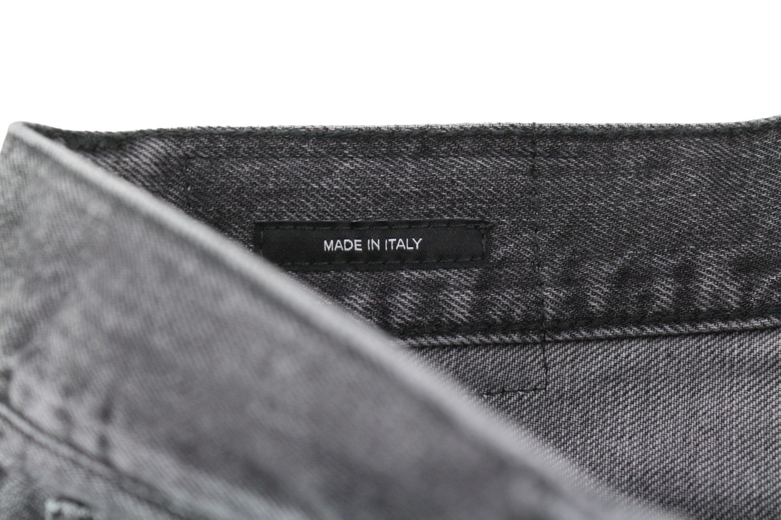 R13 Boyfriend moteriški džinsai 24 Wilson juodi ūsai su išblukusiais trumpais tiesiais PS25 