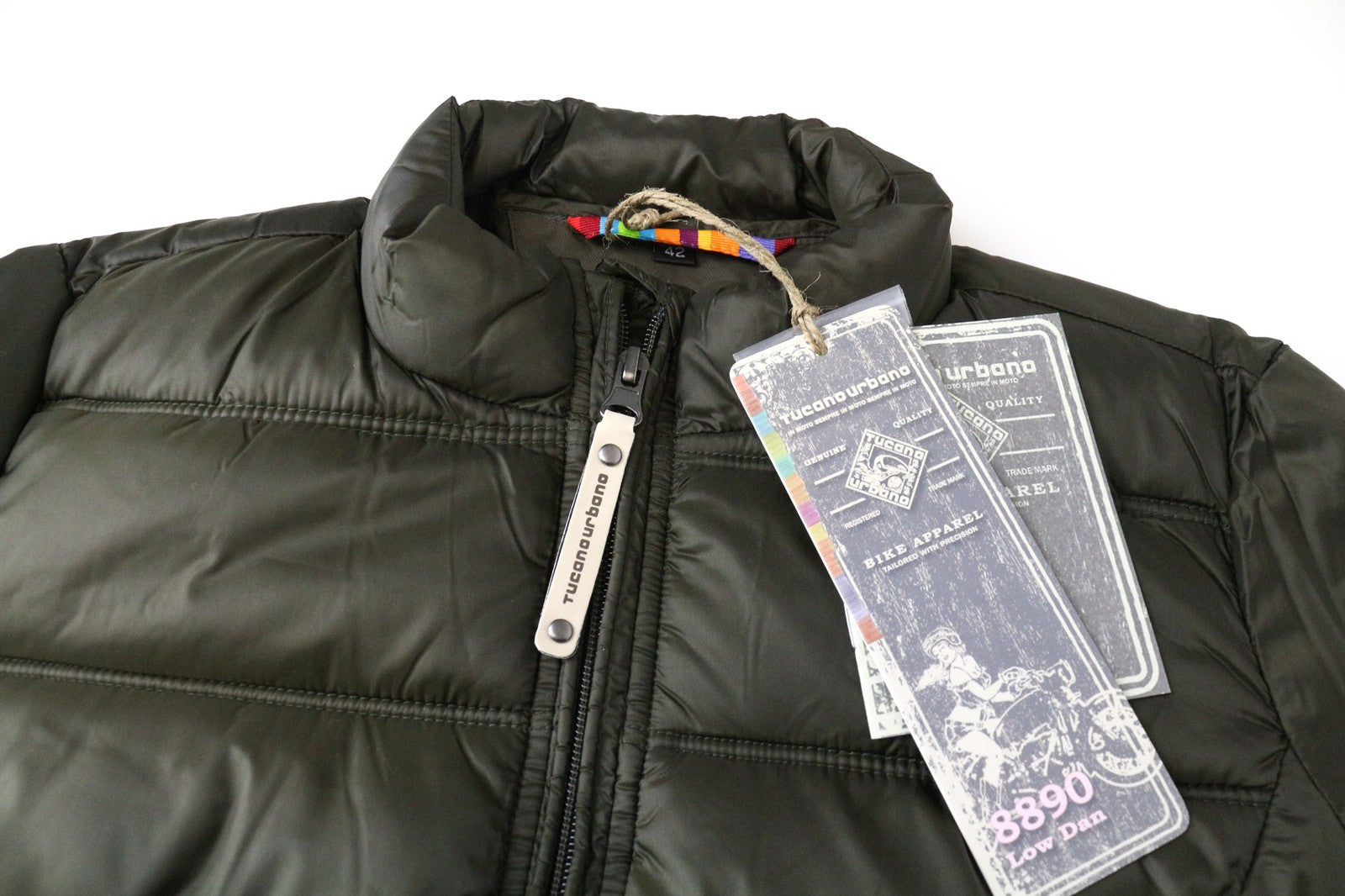 TUCANO URBANO žemo lygio moteriška striukė IT42, žalia, su pamušalu ir vandeniui atsparia... 