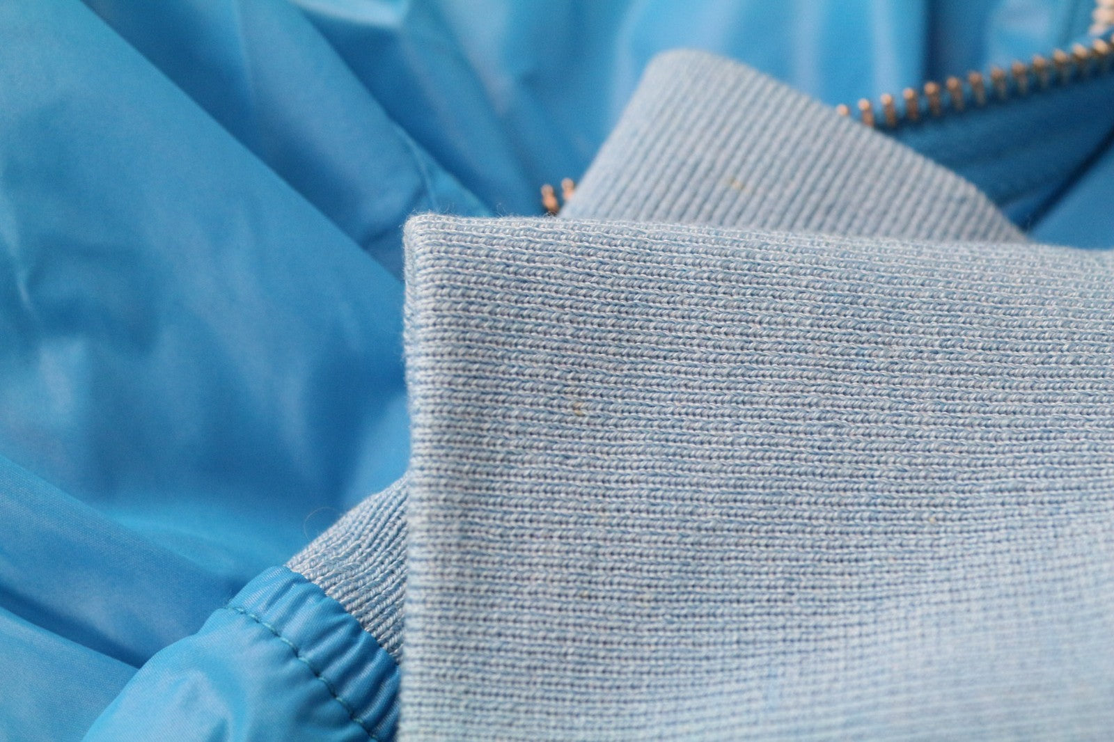 RICHMOND vyriška striukė IT48 šviesiai mėlyna su gobtuvu ir vėjui nepralaidi striukė su dvigubu užtrauktuku, dizainerio 