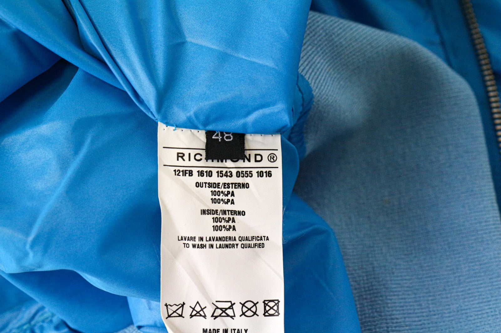 RICHMOND vyriška striukė IT48 šviesiai mėlyna su gobtuvu ir vėjui nepralaidi striukė su dvigubu užtrauktuku, dizainerio 