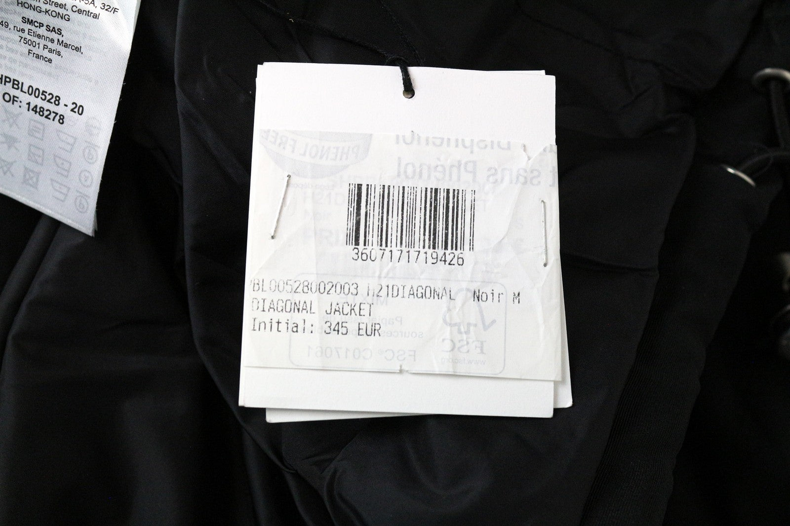 SANDRO Diagonal vyriška striukė M juoda su gobtuvu ir užtrauktuku, lengva, laisvalaikio stiliaus 
