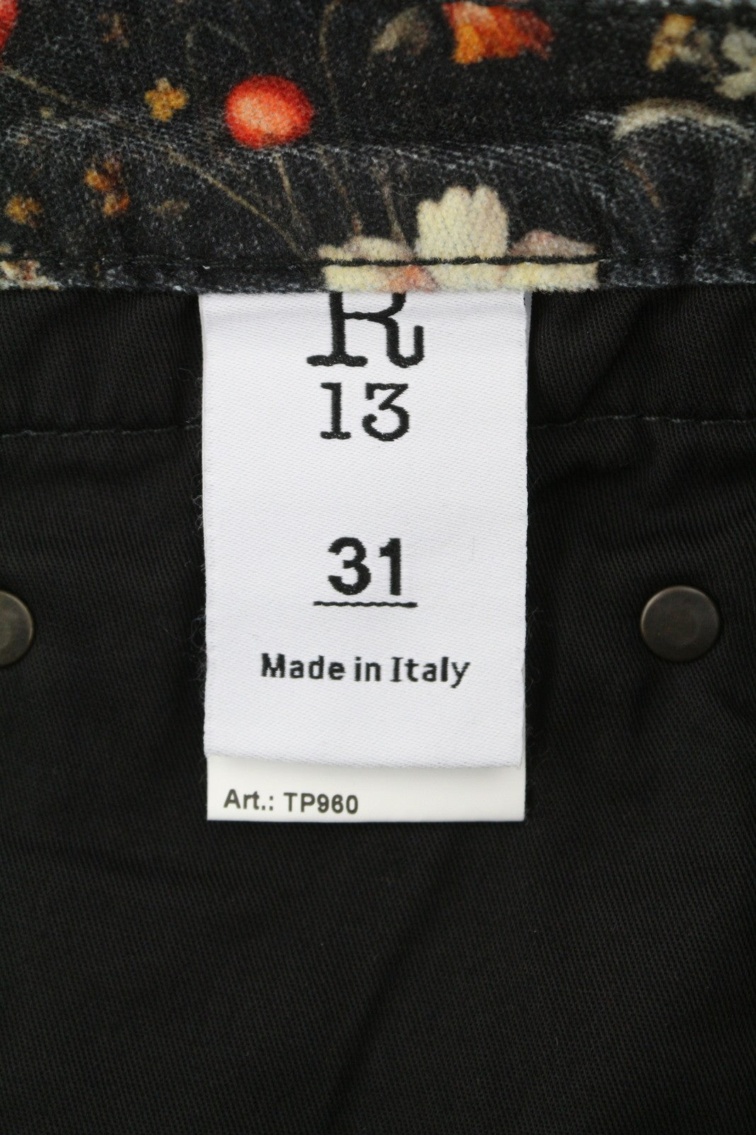 R13 berniukiški platėjantys moteriški džinsai 31 mėnulio žiedlapių aksominis gėlių raštas FW25 RRP799 