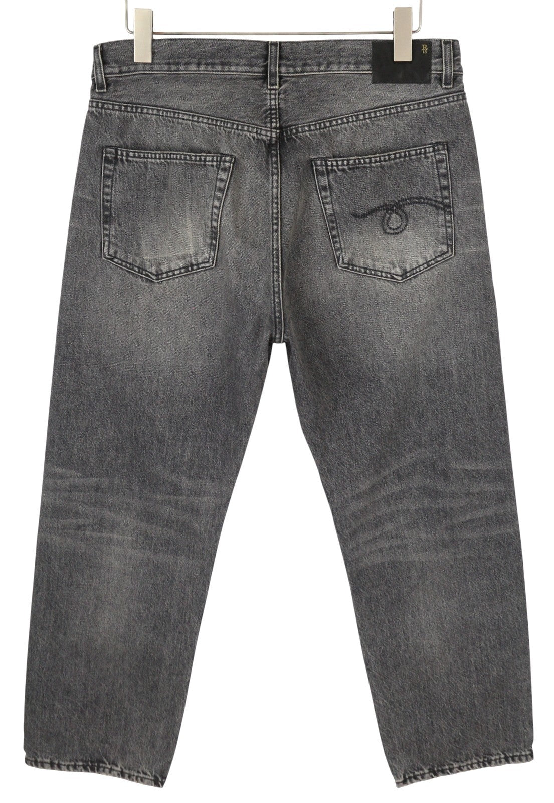 R13 Boyfriend moteriški džinsai, 29 Leyton, juodi, išblukinti, trumpi, tiesaus kirpimo, su užtrauktuku, FW25 