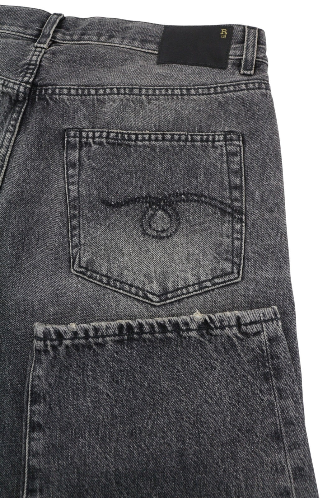 R13 Boyfriend moteriški džinsai, 29 Leyton, juodi, išblukinti, trumpi, tiesaus kirpimo, su užtrauktuku, FW25 