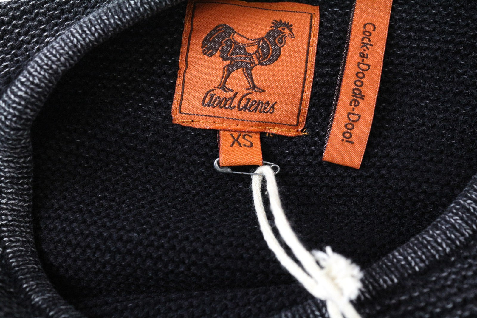 GOOD GENES moteriškas džemperis XS dydžio, juodas, skalbtos medvilnės ilgomis rankovėmis, briaunotas raštas 