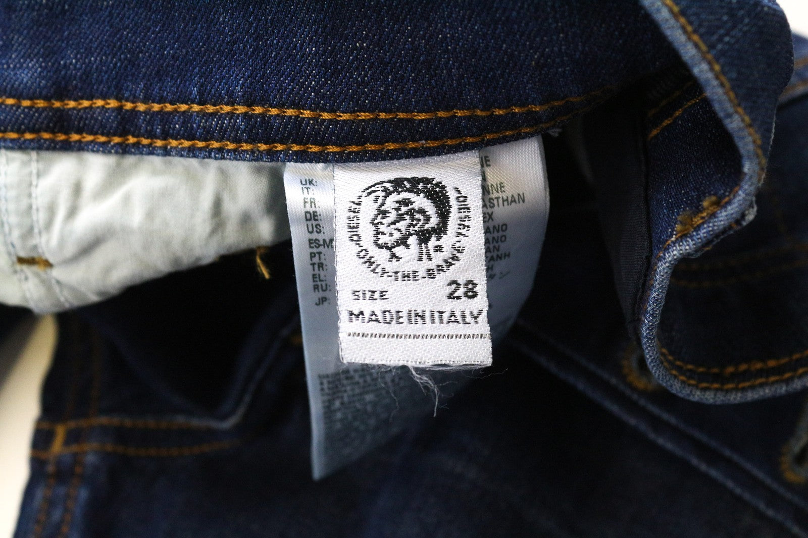 DIESEL Tepphar 084TX Men's Jeans W28/L32 Blue Cotton Carrot Slim Stretch