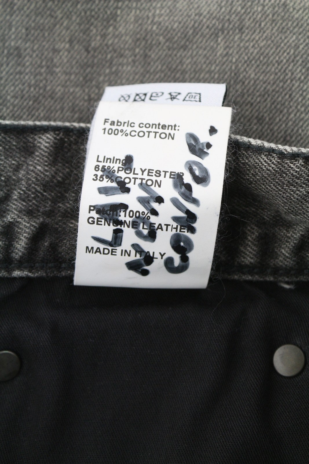 R13 X-BF moteriški džinsai 25 Polaris juodi ūsai išblukę trumpi džinsai iki kulkšnių PS25 