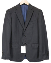 „SUITSUPPLY Napoli“ vyriškas švarkas, pilkas, vilnonis, UK38R, su pamušalu ir elegantišku kirpimu. 