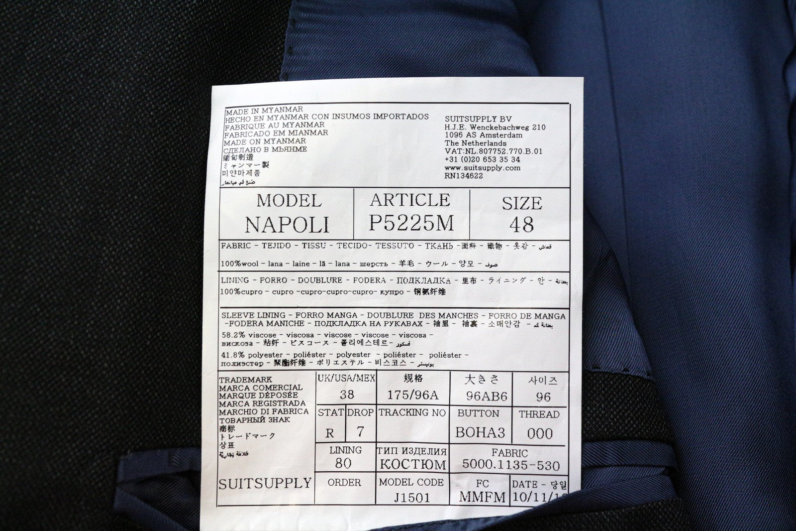 „SUITSUPPLY Napoli“ vyriškas švarkas, pilkas, vilnonis, UK38R, su pamušalu ir elegantišku kirpimu. 