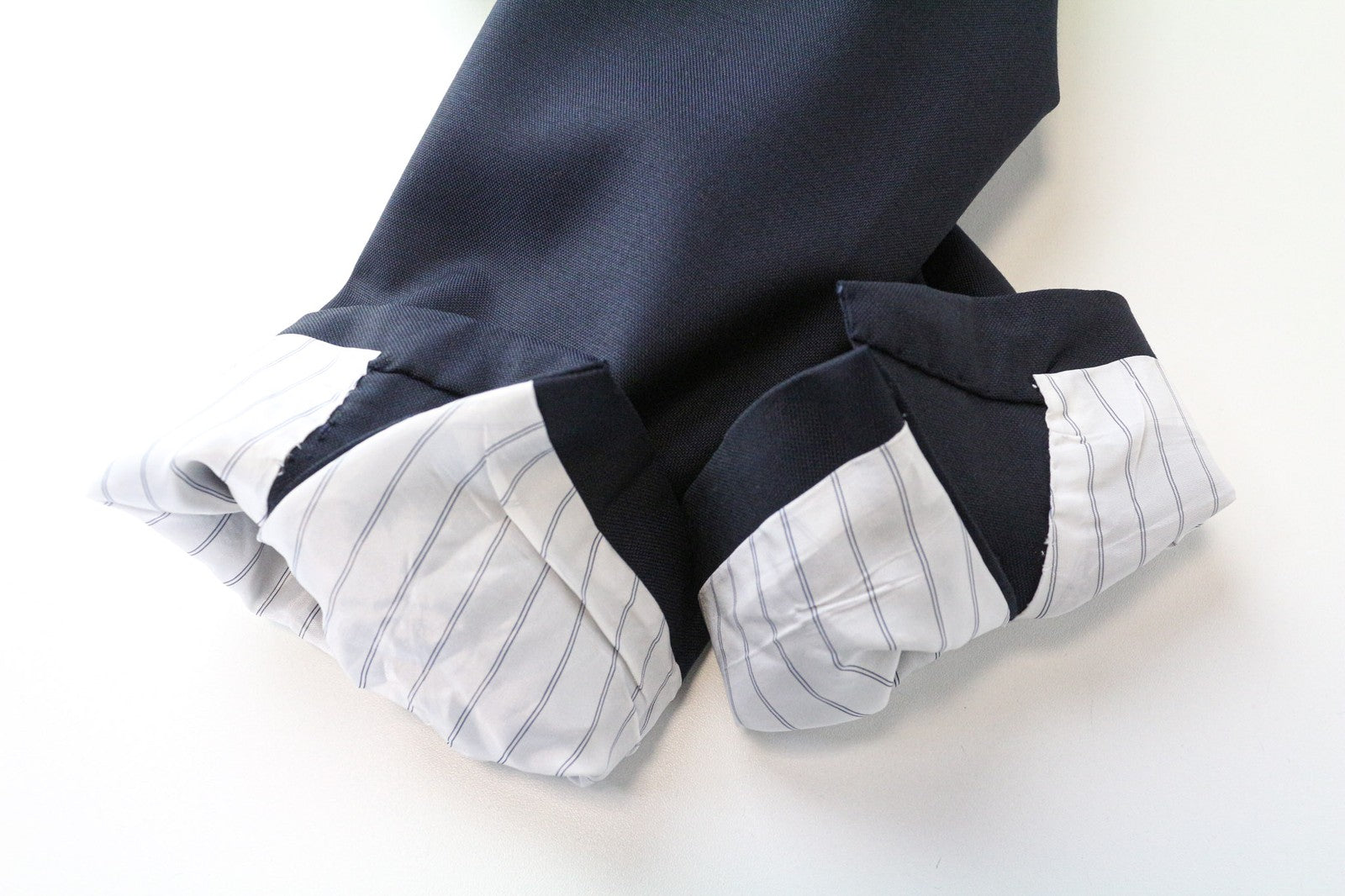 „SUITSUPPLY Napoli“ vyriškas švarkas, UK38R, tamsiai mėlynas, vilnonis „Super 110's Classic“ 