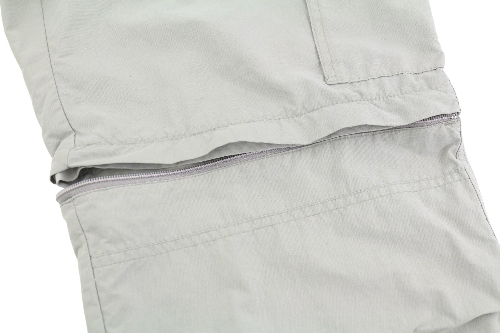 FJALLRAVEN moteriškos kelnės, 38 cm, pilkos, su užtrauktuku ir nuimamomis klešnėmis, žygio šortai 2in1 