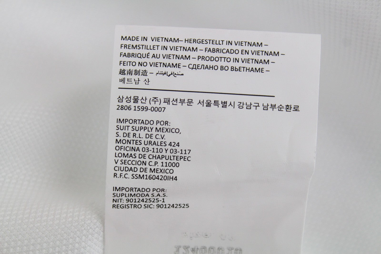 „SUITSUPPLY Traveller“ vyriški formalūs marškiniai, 48 m., balti, ploni, grynos medvilnės, su iškirpta apykakle 