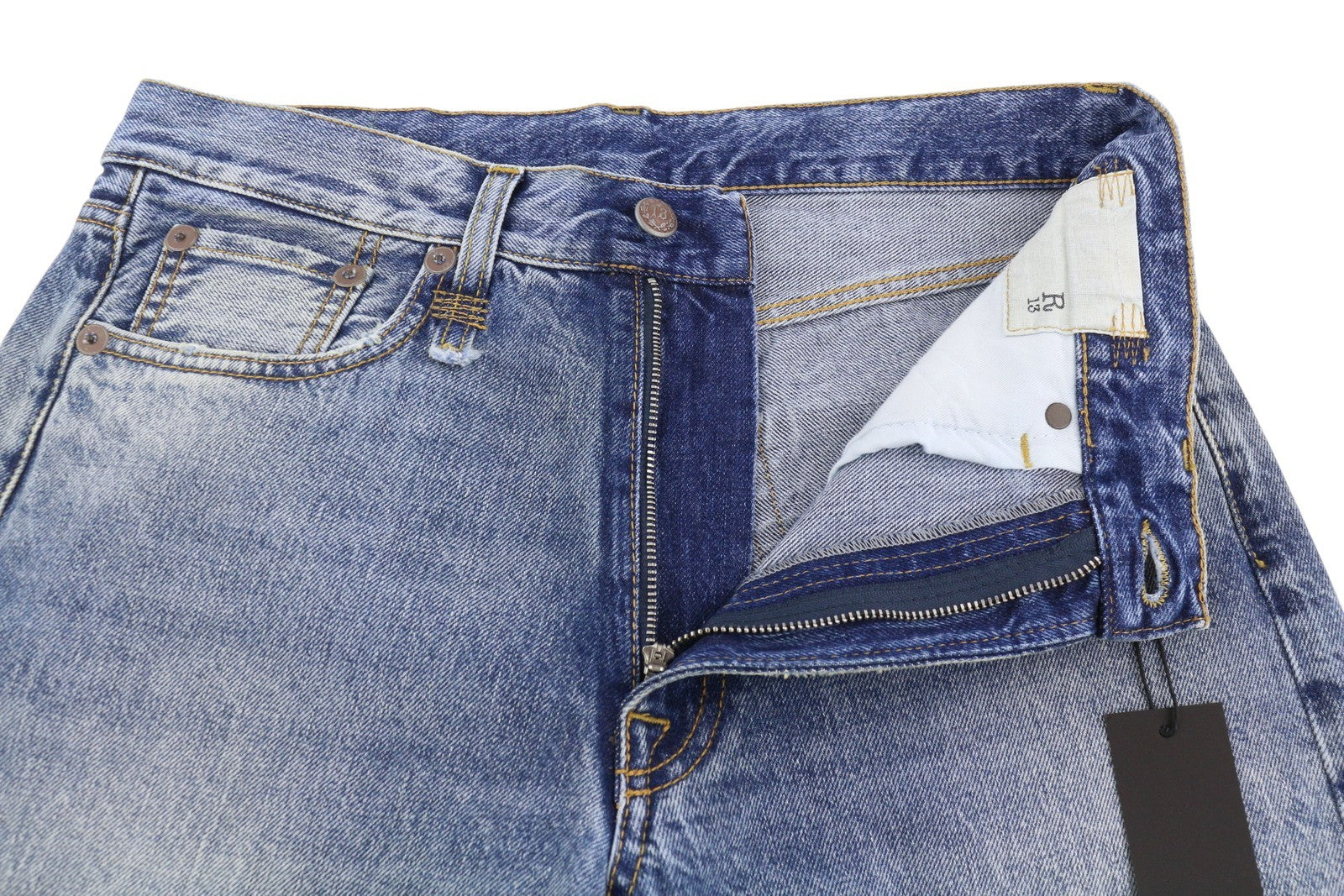 R13 Boyfriend moteriški džinsai 26 Jasper tiesūs trumpi ūsai išblukusi mėlyna PF25 