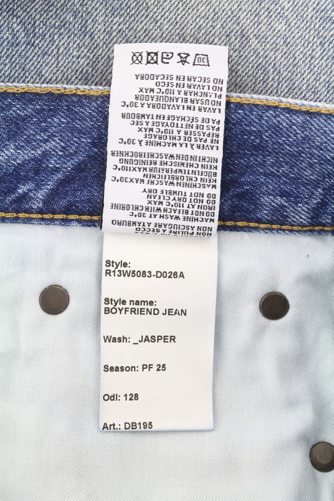 R13 Boyfriend moteriški džinsai 26 Jasper tiesūs trumpi ūsai išblukusi mėlyna PF25 