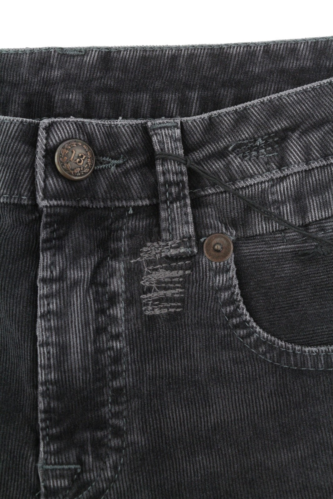 R13 berniukiškos tiesios moteriškos kelnės 26 obsidiano spalvos su tampria virvele, trumpintos, išblukintos, FW25 