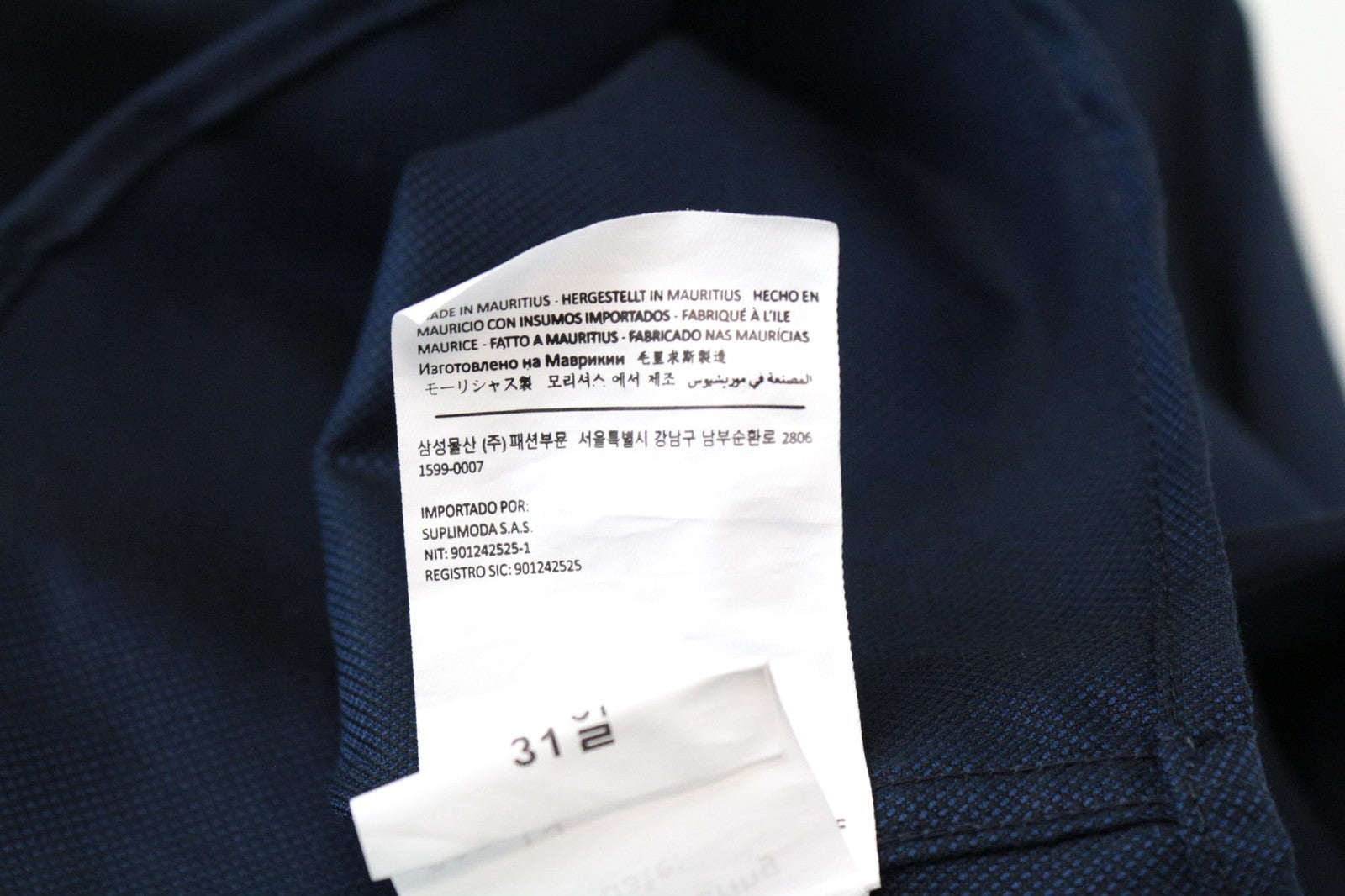 „SUITSUPPLY Traveller“ vyriški formalūs marškinėliai, 45/17,75, tamsiai mėlyni, ploni, ilgomis rankovėmis, medvilniniai 