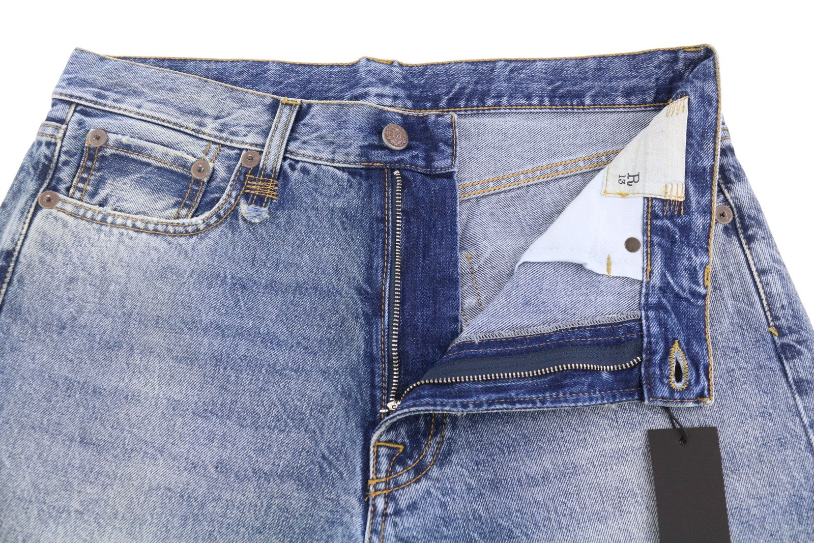 R13 Boyfriend moteriški džinsai 28 Jasper tiesūs trumpi ūsai išblukusi mėlyna PF25 