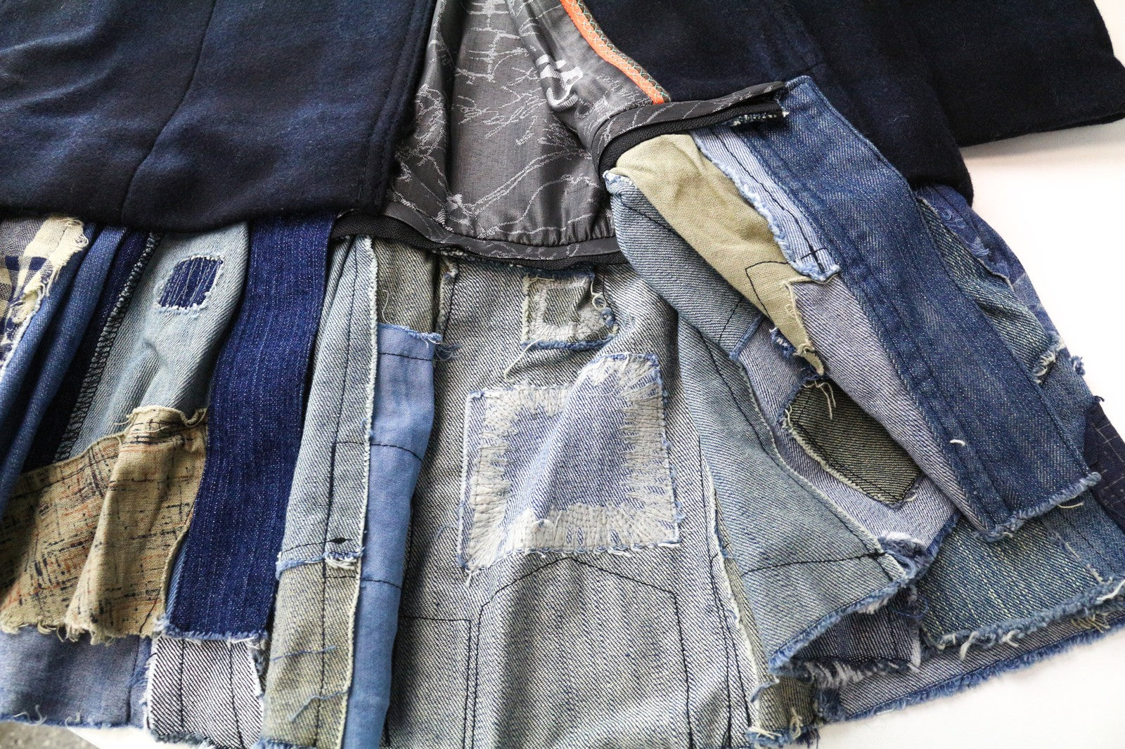 DESIGUAL moteriškas paltas IT40 tamsiai mėlynas languotas vilnos ir medvilnės mišinio vieneilis paltas 