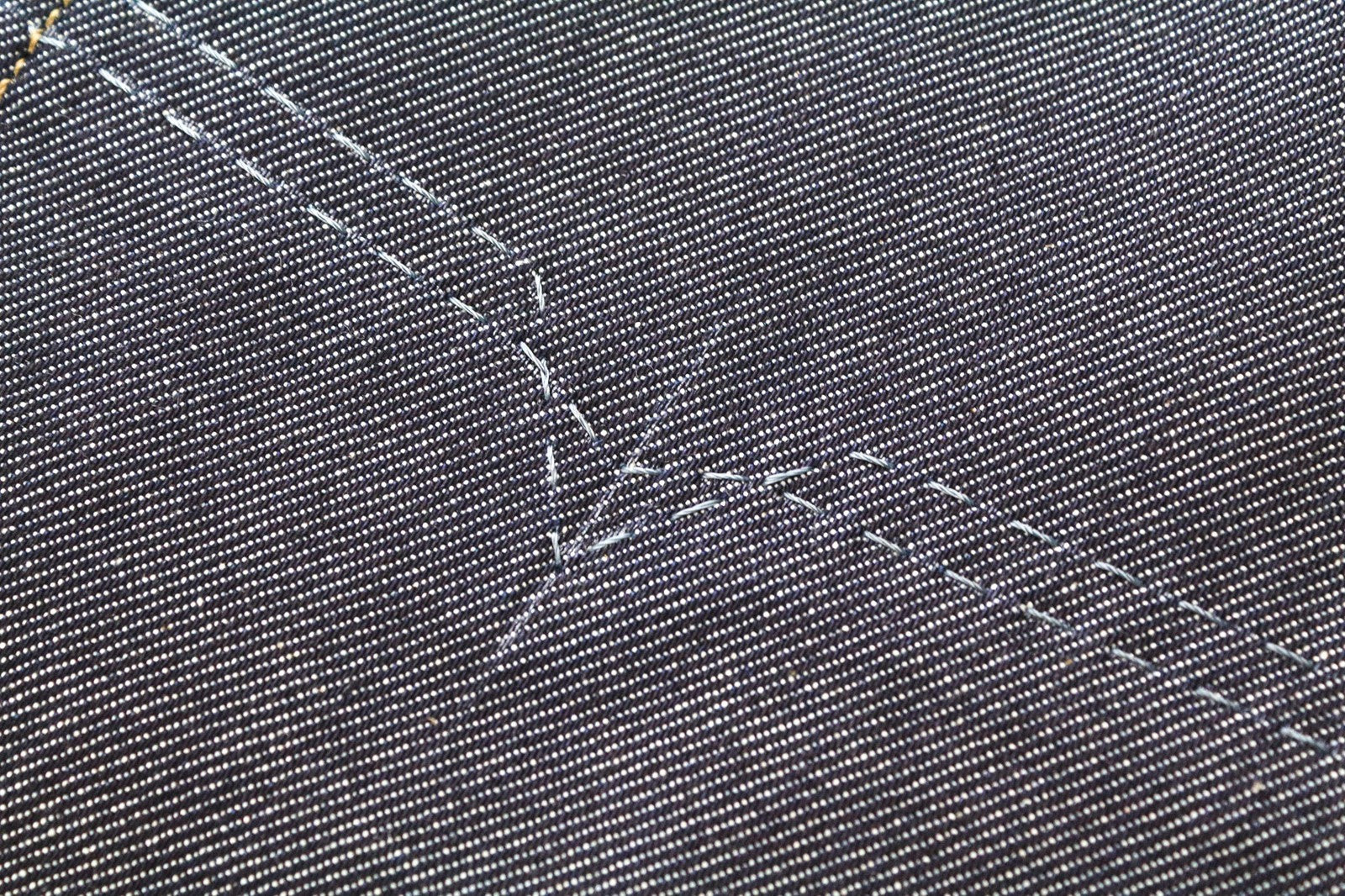 DIESEL Tepphar 084KX Men's Jeans W28/L32 Slim Tapered Blue Stretch Cotton Fit