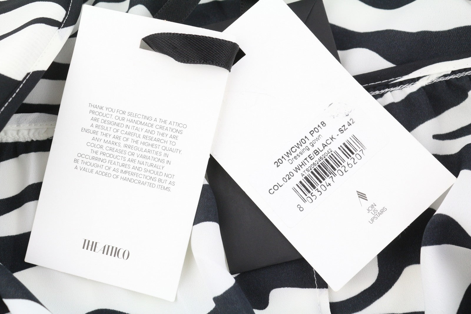 THE ATTICO moteriška suknelė 42 ilgomis rankovėmis, zebro rašto, su diržu, krepinė, apvyniojama maksi suknelė, RRP1199 