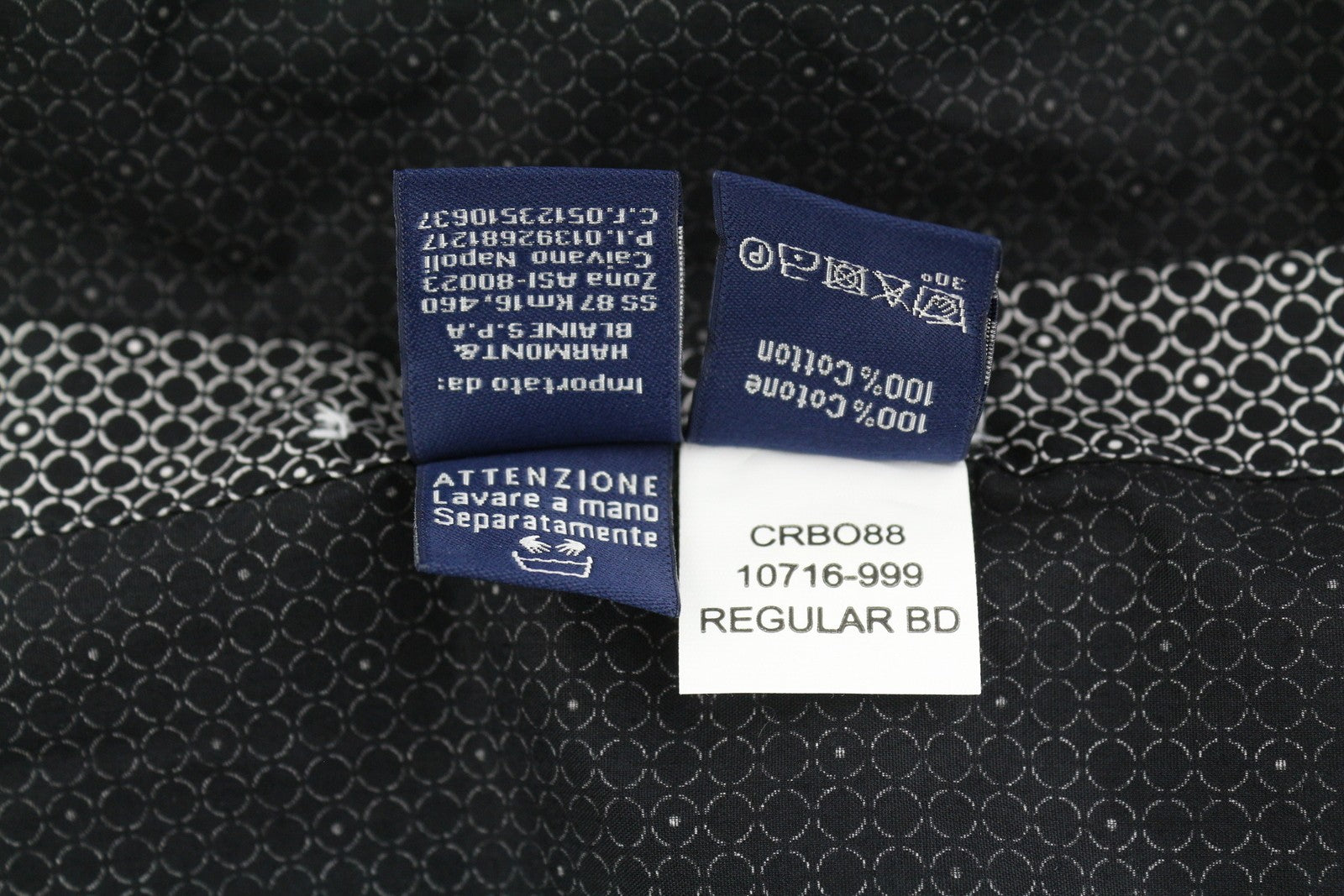 HARMONT &amp; BLAINE įprasto kirpimo vyriški marškinėliai L, juodi, raštuoti, su sagomis užsegama apykakle, laisvalaikio stiliaus