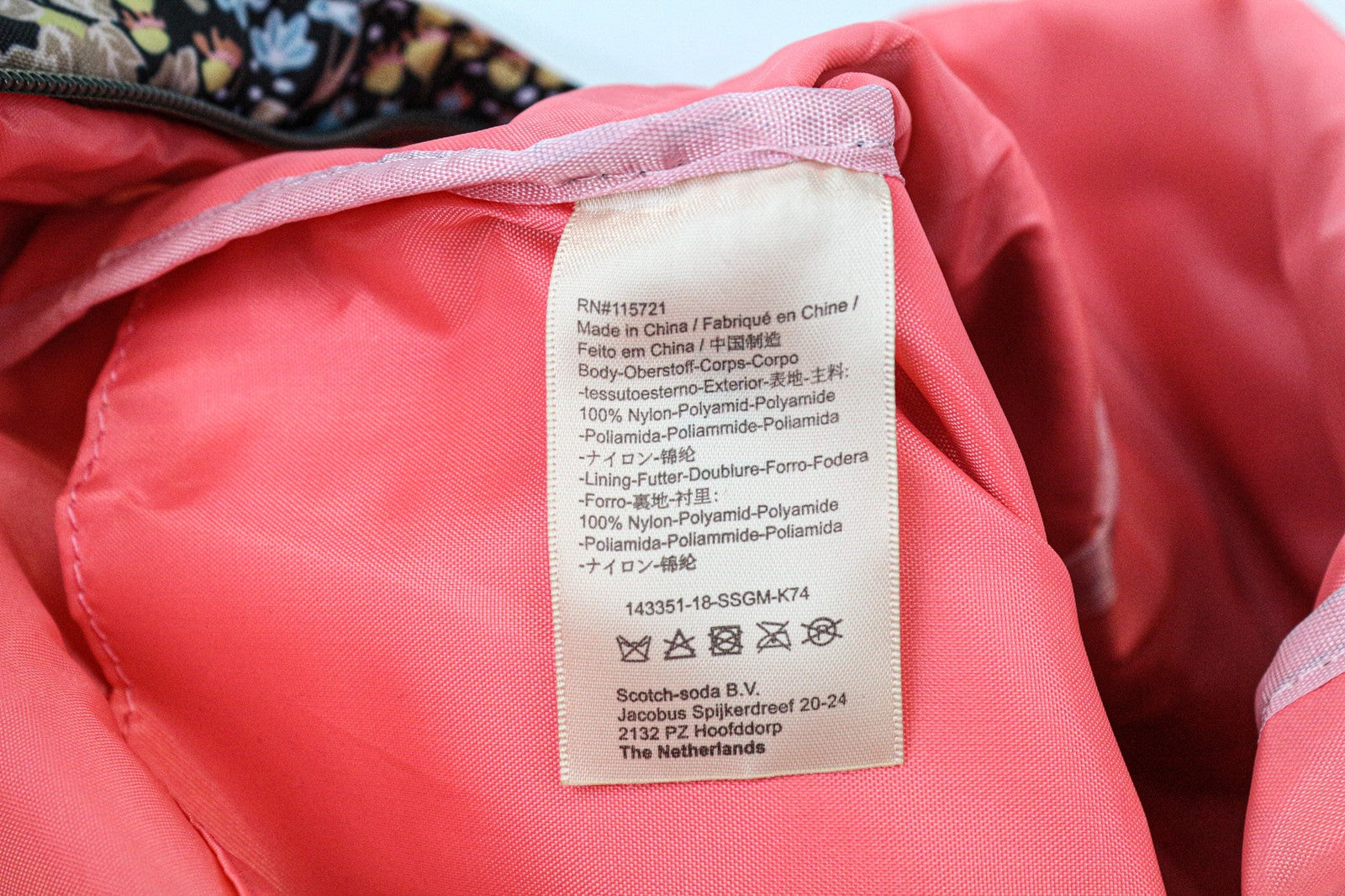 MAISON SCOTCH moteriška kuprinė OS įvairiaspalvė raštuota laisvalaikio mokyklinė rankinė 