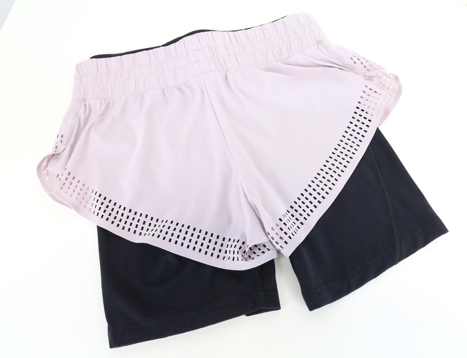 SWEATY BETTY Aerial moteriški šortai S violetiniai lengvi šokių 2in1 tamprūs šortai 