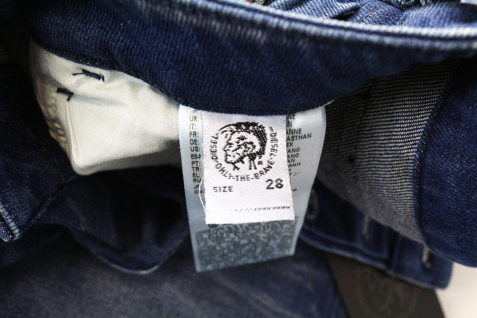 DIESEL D-Bazer 0090D Men's Jeans W28/L32 Washed Blue Cotton Tapered Fit Pants