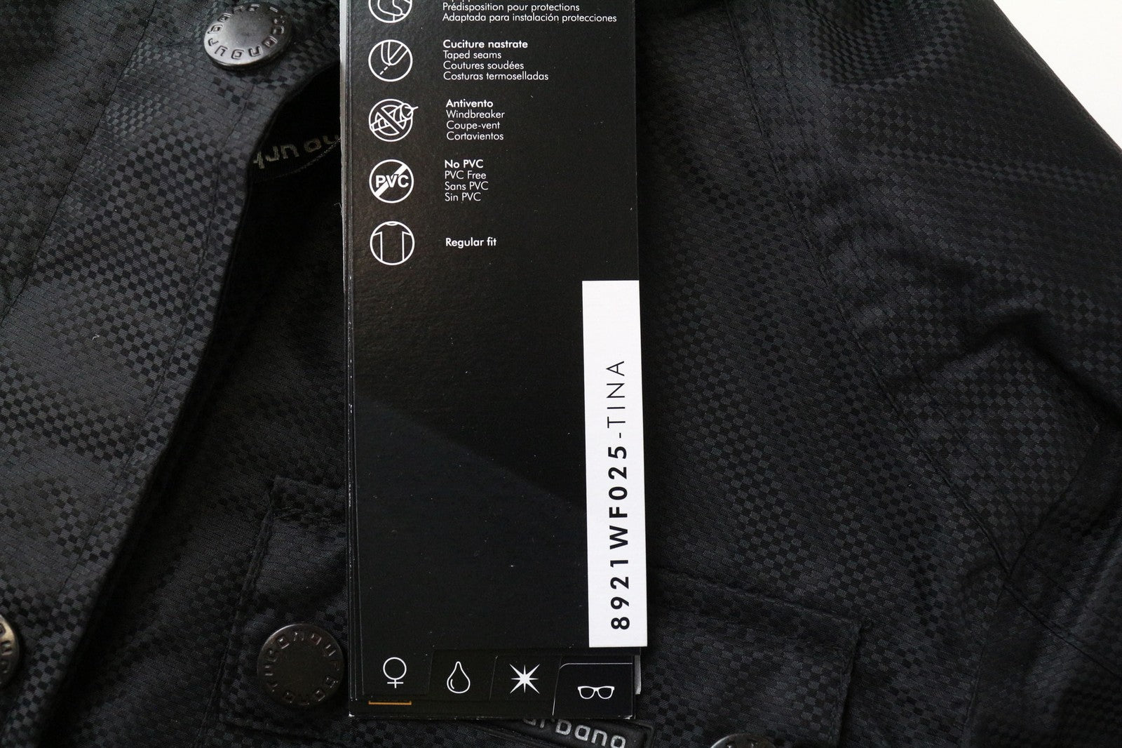 TUCANO URBANO Tina moteriška striukė IT44 juoda su vėjui nepralaidžia pamušalu ir motociklininkų šarvais 